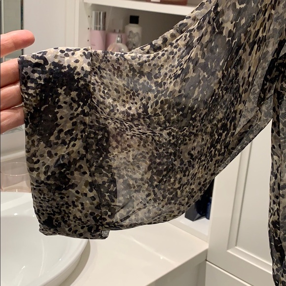 Velvet blouse - Picture 6 of 6